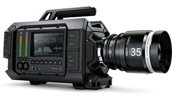 Видеокамера Blackmagic URSA EF