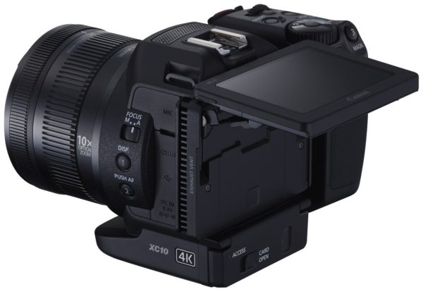 Видеокамера Canon XC10