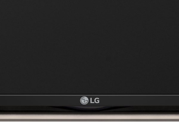 LCD телевизор LG 55UF860V
