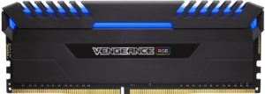 Оперативная память Corsair Vengeance RGB DDR4 [CMR32GX4M4C3000C15]