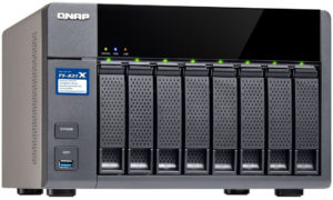 NAS сервер QNAP TS-831X-8G