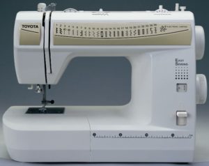 Швейная машина, оверлок Toyota ESG 325