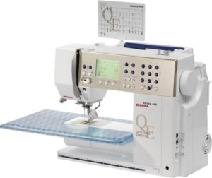 Швейная машина, оверлок BERNINA Aurora 440