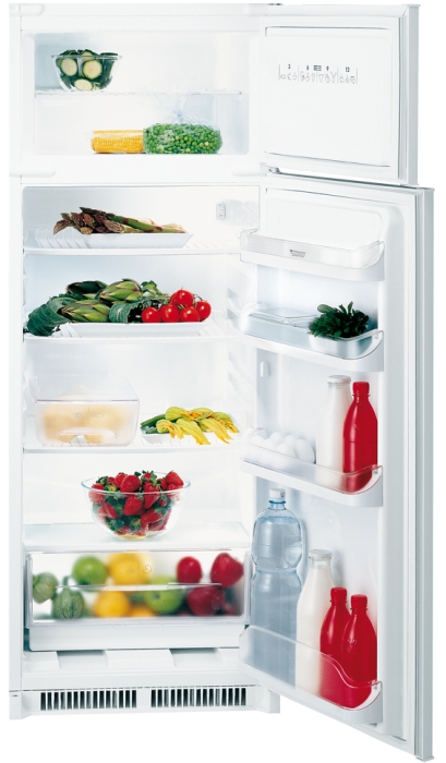 Встраиваемый холодильник Hotpoint-Ariston BD 2422
