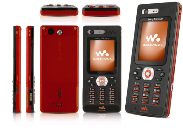 Мобильный телефон Sony Ericsson W880i