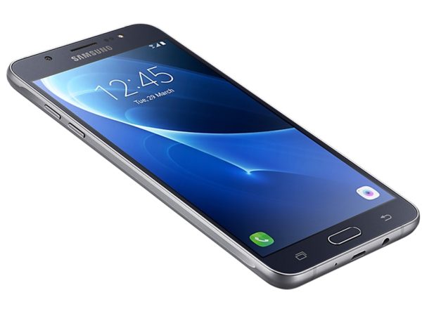 Мобильный телефон Samsung Galaxy J7 2016