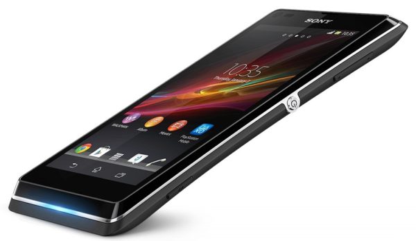 Мобильный телефон Sony Xperia L