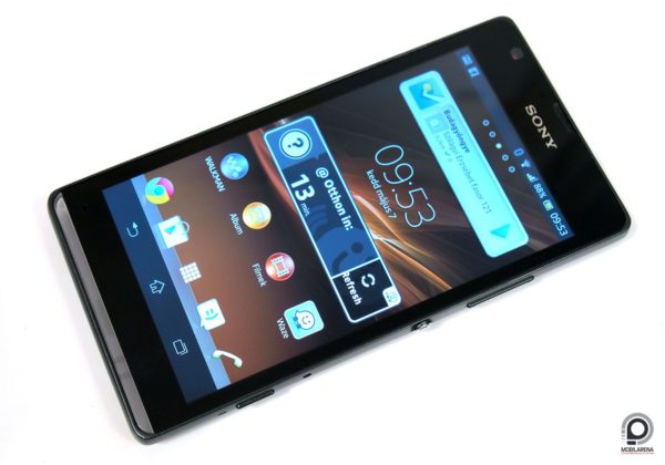 Мобильный телефон Sony Xperia SP