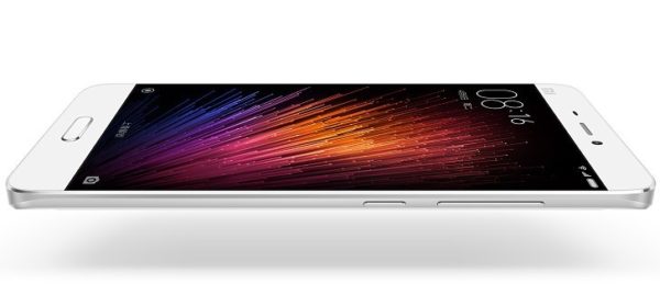 Мобильный телефон Xiaomi Mi 5 64GB