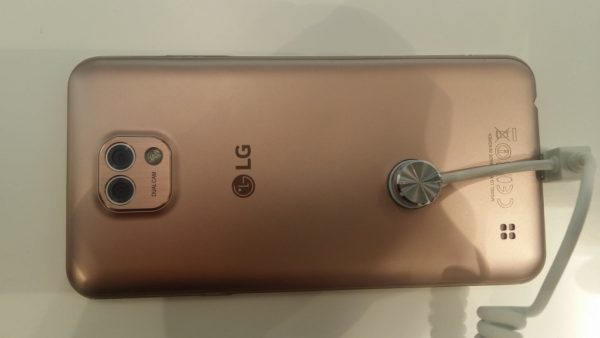 Мобильный телефон LG X Cam Duos