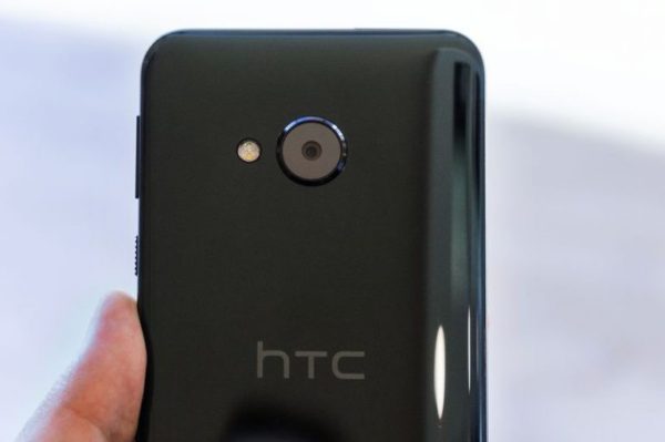 Мобильный телефон HTC U Play 32GB Dual Sim