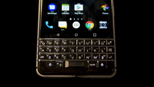 Мобильный телефон BlackBerry Keyone