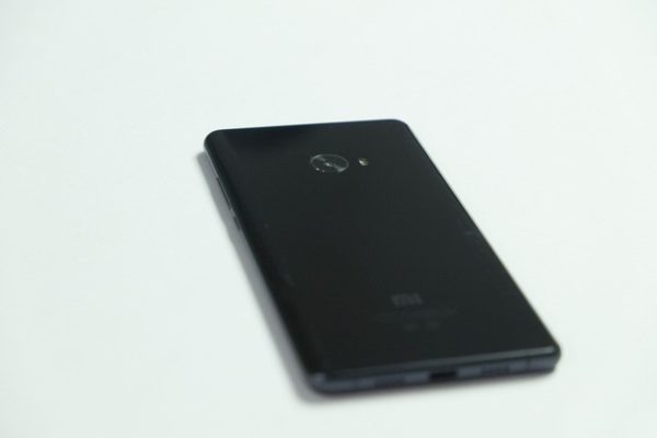 Мобильный телефон Xiaomi Mi Note 2 64GB